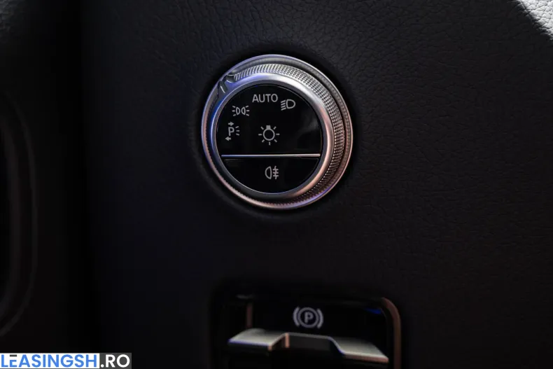Mercedes-Benz GLC (Clasa GLC) din 2025 cu 9.200 km - oferta MER226629 - foto 27