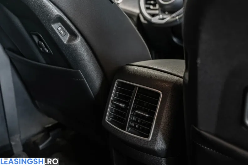 Kia Sportage din 2023 cu 76.928 km - oferta KIA226630 - foto 19