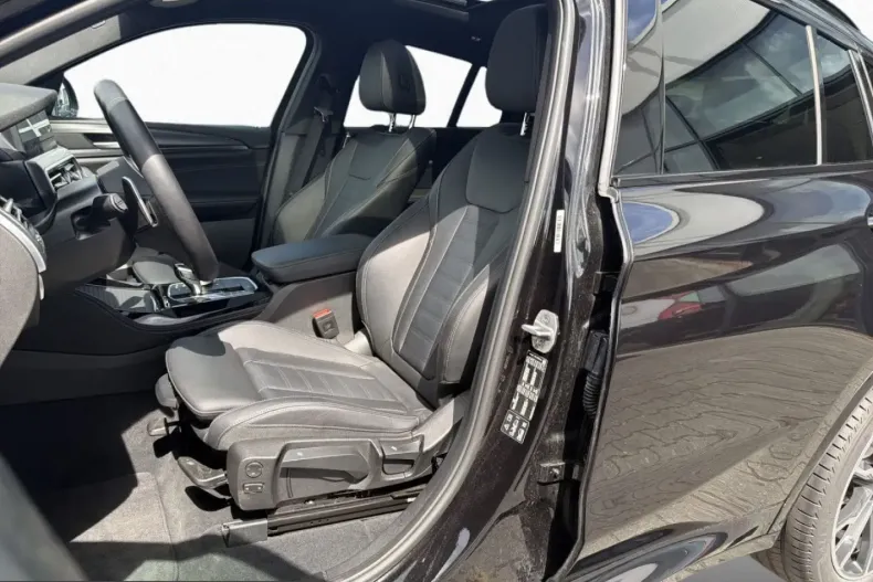 BMW X4 (Seria X) din 2025 cu 20.000 km - oferta BMW226638 - foto 6