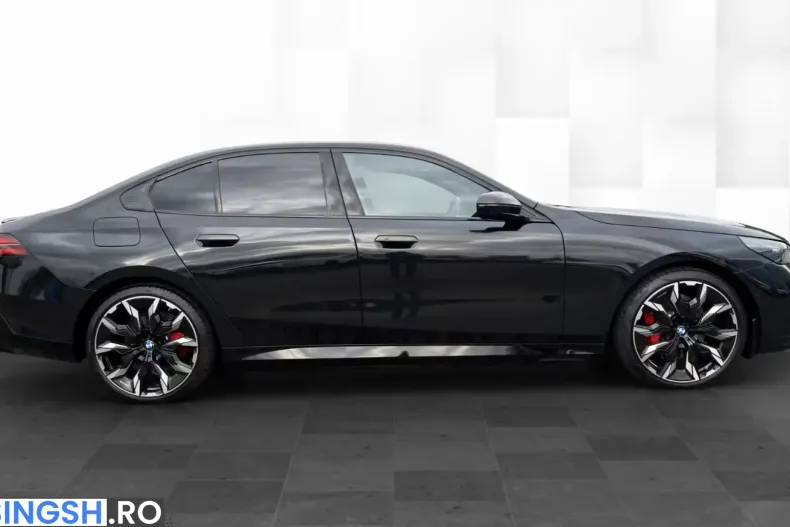 BMW 530 (Seria 5) din 2025 cu 3.200 km - oferta BMW226645 - foto 5