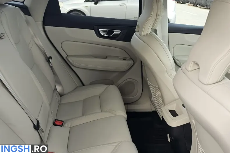 Volvo XC60 din 2024 cu 24.500 km - oferta VOL226647 - foto 19