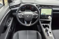 Lexus LBX din 2025 cu 3.500 km - oferta LEX226650 - foto 6