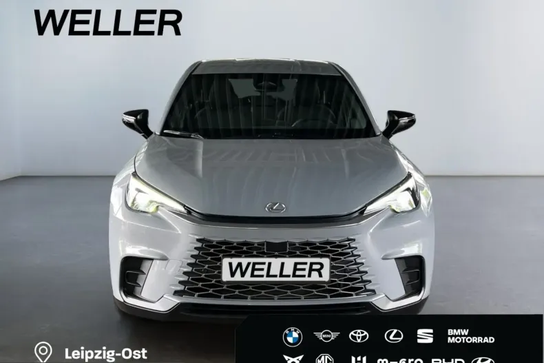 Lexus LBX din 2025 cu 10.900 km - oferta LEX226651 - foto 2