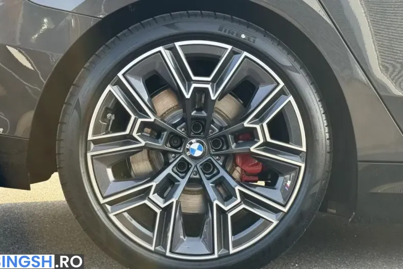BMW 530 (Seria 5) din 2026 cu 51 km - oferta BMW226652 - foto 9