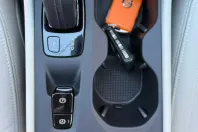 Volvo XC40 din 2020 cu 101.000 km - oferta VOL226659 - foto 25