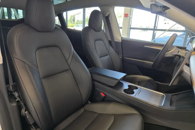 Tesla Model Y din 2022 cu 41.400 km - oferta TES226662 - foto 10