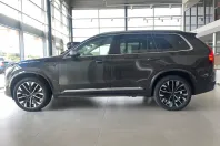 Volvo XC90 din 2025 cu 2.000 km - oferta VOL226664 - foto 8