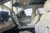 Volvo XC90 din 2025 cu 2.000 km - oferta VOL226664 - foto 12