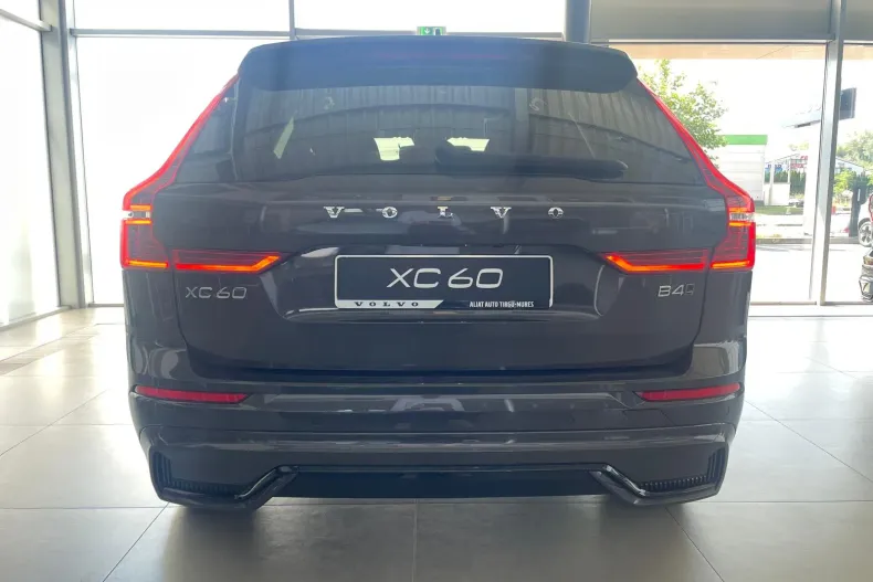 Volvo XC60 din 2022 cu 73.000 km - oferta VOL226665 - foto 6