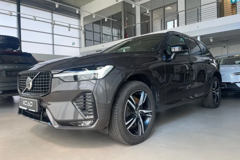 Volvo XC60 din 2022 cu 73.000 km - oferta VOL226665 - foto 9
