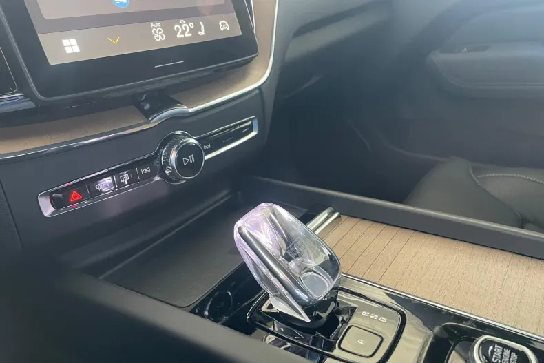 Volvo XC60 din 2026 cu 9 km - oferta VOL226666 - foto 17