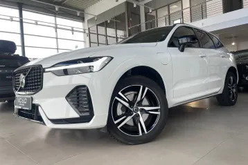 Volvo XC60 din 2021 - oferta VOL226667