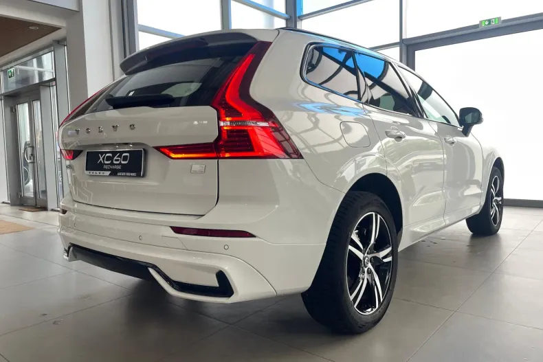 Volvo XC60 din 2021 cu 93.000 km - oferta VOL226667 - foto 4