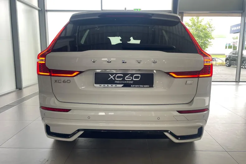 Volvo XC60 din 2021 cu 93.000 km - oferta VOL226667 - foto 5