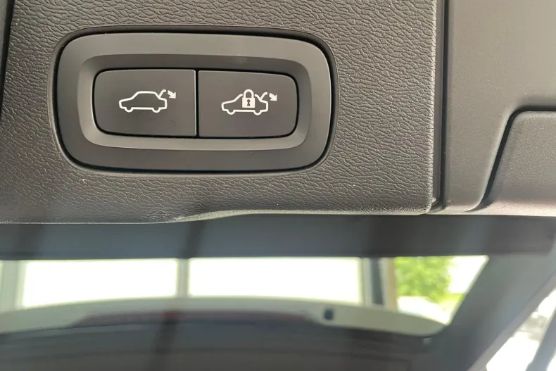 Volvo XC60 din 2021 cu 93.000 km - oferta VOL226667 - foto 18