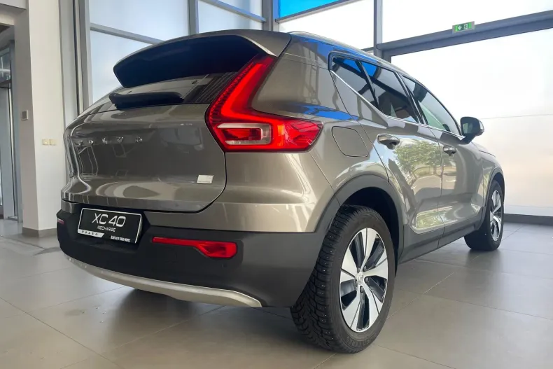 Volvo XC40 din 2021 cu 64.000 km - oferta VOL226669 - foto 5