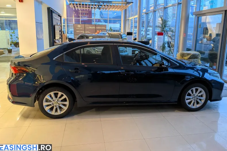 Toyota Corolla din 2025 cu 10 km - oferta TOY226671 - foto 4