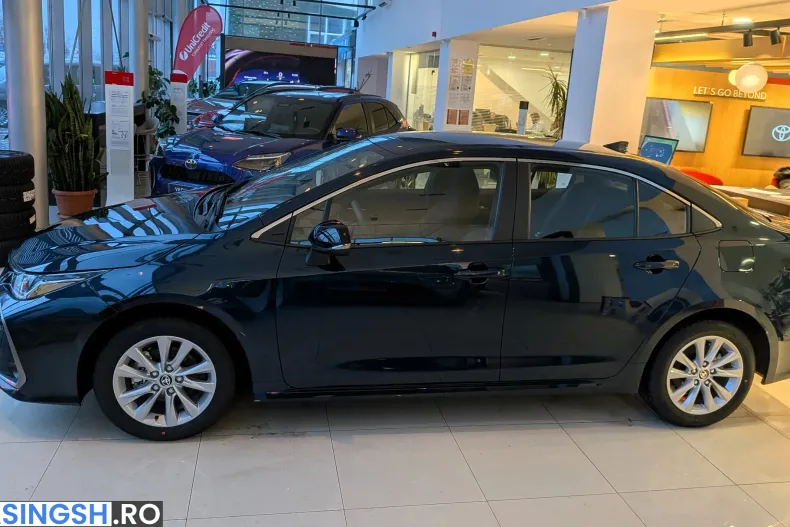 Toyota Corolla din 2025 cu 10 km - oferta TOY226671 - foto 7