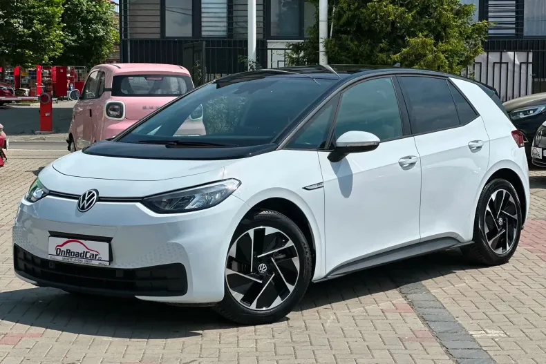 Volkswagen ID.3 din 2023 cu 18.218 km - oferta VOL226672 - foto 1