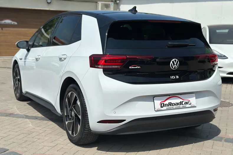 Volkswagen ID.3 din 2023 cu 18.218 km - oferta VOL226672 - foto 4