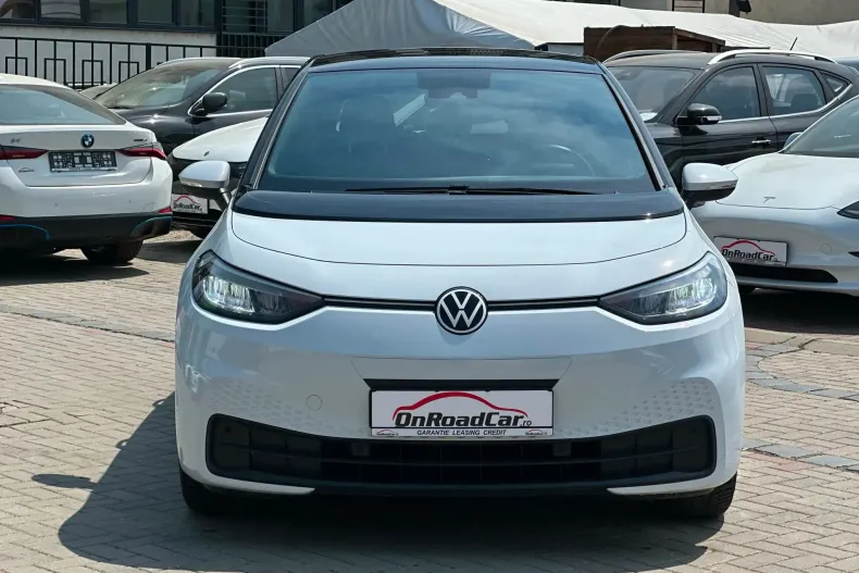 Volkswagen ID.3 din 2023 cu 18.218 km - oferta VOL226672 - foto 9