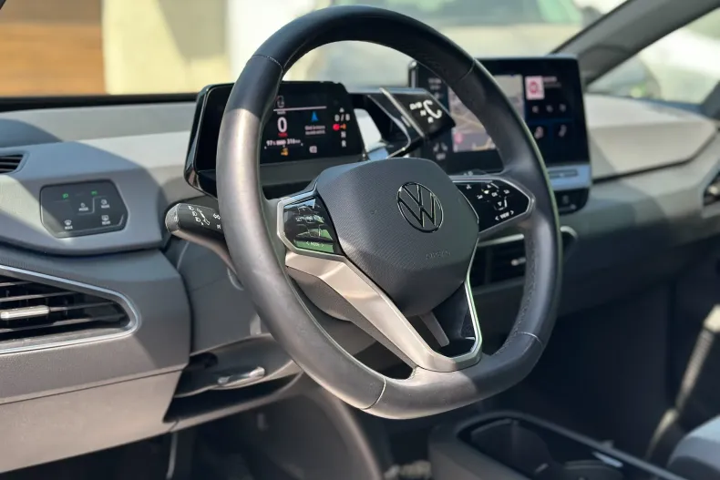 Volkswagen ID.3 din 2023 cu 18.218 km - oferta VOL226672 - foto 14