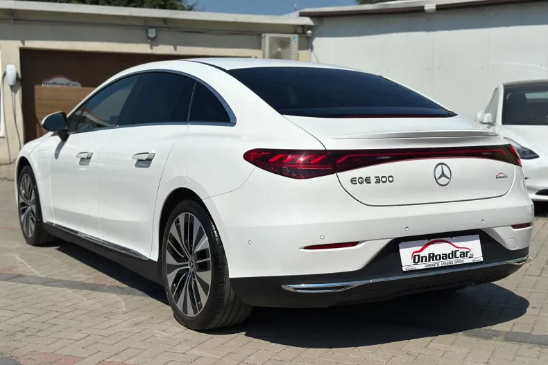 Mercedes-Benz EQE (Clasa E) din 2023 cu 79.249 km - oferta MER226674 - foto 4