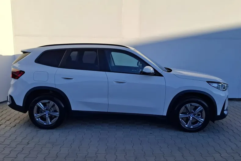 BMW X1 (Seria X) din 2024 cu 14.440 km - oferta BMW226680 - foto 3