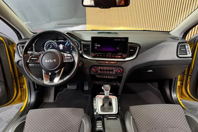 Kia XCeed din 2022 cu 62.801 km - oferta KIA226683 - foto 11