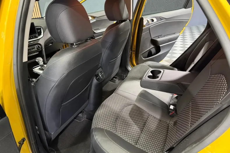 Kia XCeed din 2022 cu 62.801 km - oferta KIA226683 - foto 18