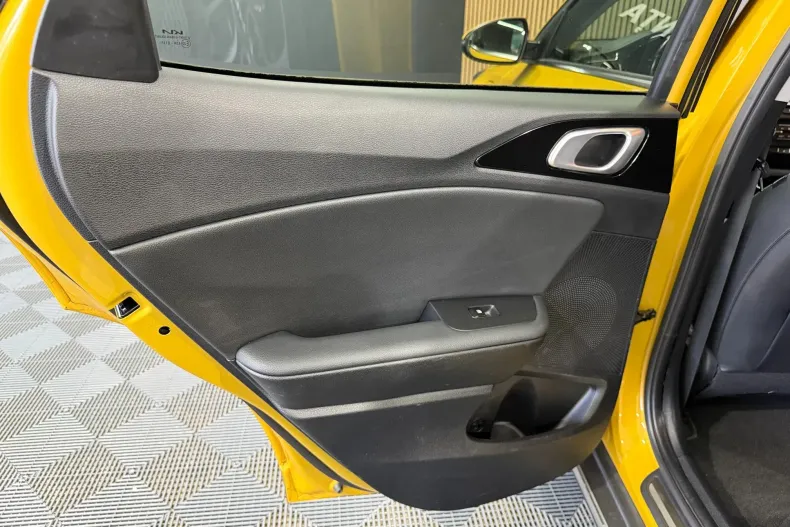 Kia XCeed din 2022 cu 62.801 km - oferta KIA226683 - foto 21