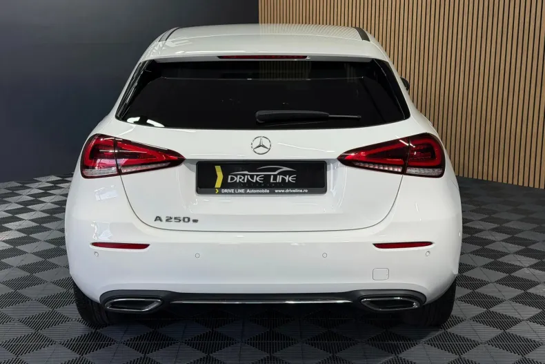 Mercedes-Benz A 250 (Clasa A) din 2022 cu 65.794 km - oferta MER226684 - foto 5