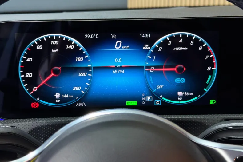 Mercedes-Benz A 250 (Clasa A) din 2022 cu 65.794 km - oferta MER226684 - foto 7