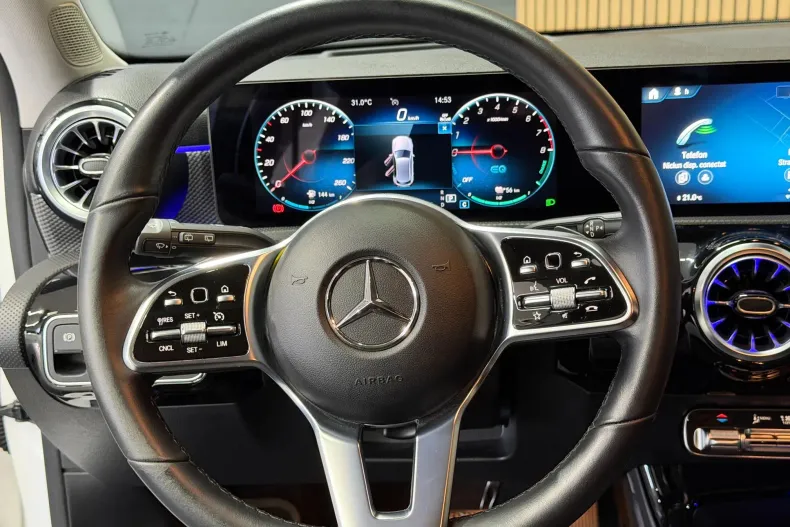 Mercedes-Benz A 250 (Clasa A) din 2022 cu 65.794 km - oferta MER226684 - foto 12