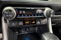 Toyota RAV4 din 2022 cu 136.180 km - oferta TOY226687 - foto 13