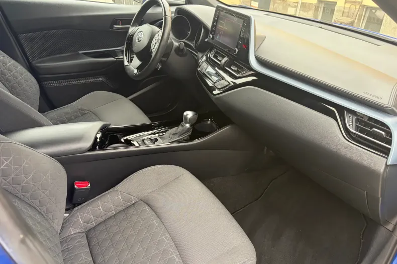 Toyota C-HR din 2021 cu 135.600 km - oferta TOY226688 - foto 21