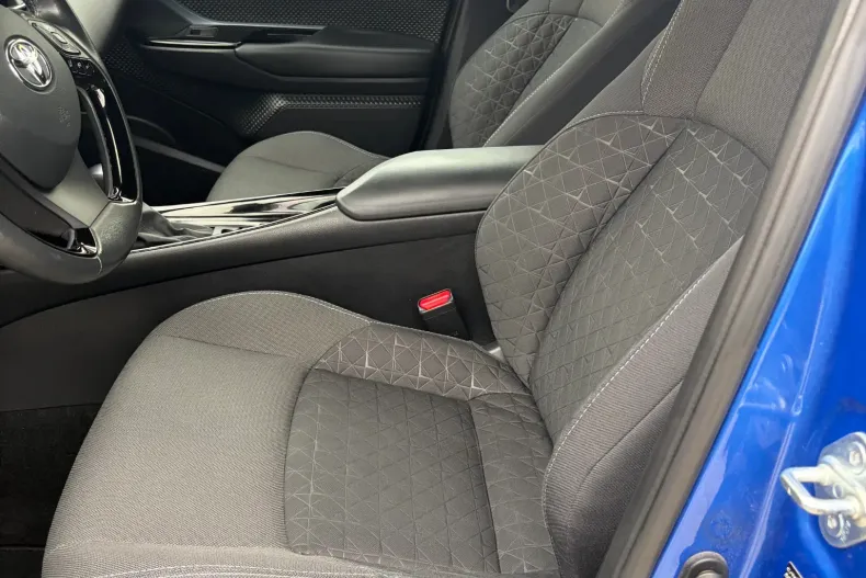 Toyota C-HR din 2021 cu 135.600 km - oferta TOY226688 - foto 25
