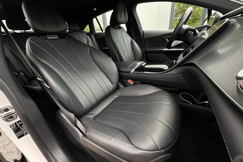Mercedes-Benz EQE (Clasa E) din 2022 cu 178.900 km - oferta MER226690 - foto 6