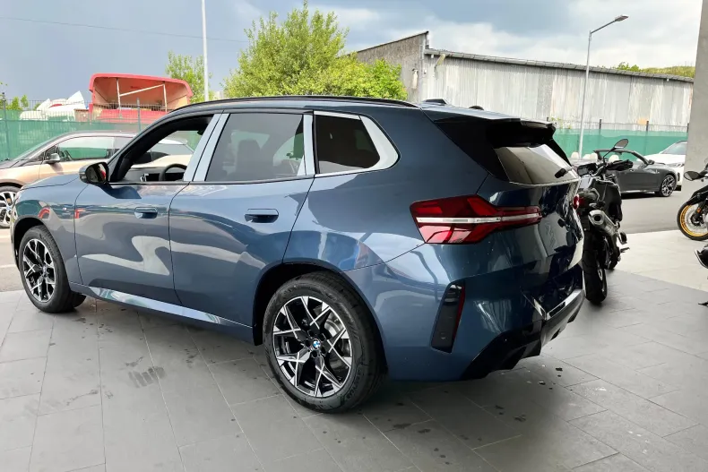 BMW X3 (Seria X) din 2026 cu 7 km - oferta BMW226694 - foto 3