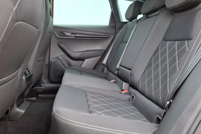 Skoda Karoq din 2025 cu 9.500 km - oferta SKO226697 - foto 7