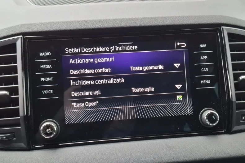 Skoda Karoq din 2025 cu 9.500 km - oferta SKO226697 - foto 17