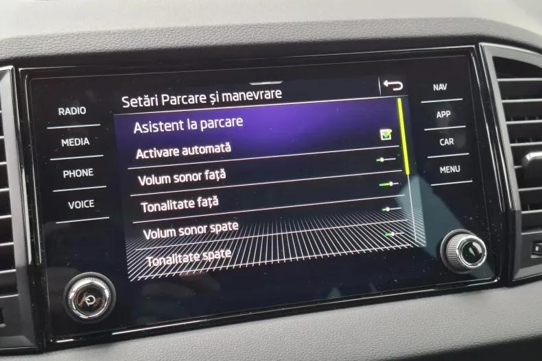Skoda Karoq din 2025 cu 9.500 km - oferta SKO226697 - foto 22