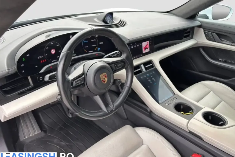 Porsche Taycan din 2023 cu 64.400 km - oferta POR226698 - foto 8