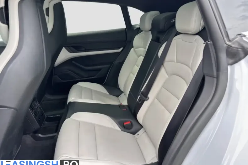 Porsche Taycan din 2023 cu 64.400 km - oferta POR226698 - foto 10