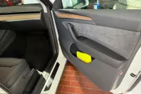 Tesla Model Y din 2024 cu 42.720 km - oferta TES226701 - foto 16