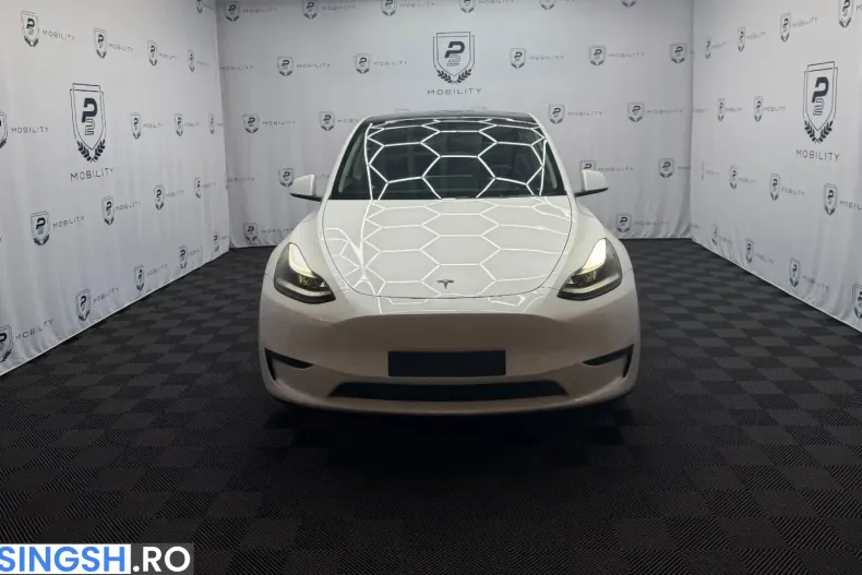 Tesla Model Y din 2023 cu 59.170 km - oferta TES226702 - foto 1