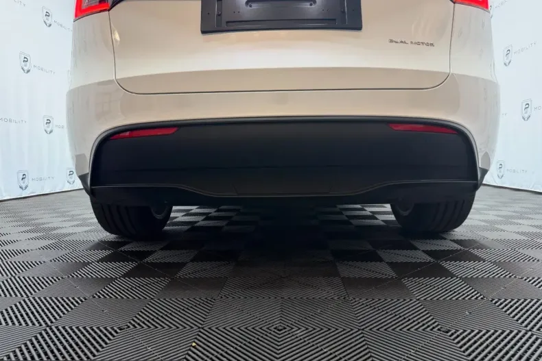 Tesla Model Y din 2023 cu 59.170 km - oferta TES226702 - foto 9