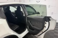 Tesla Model Y din 2023 cu 59.170 km - oferta TES226702 - foto 13