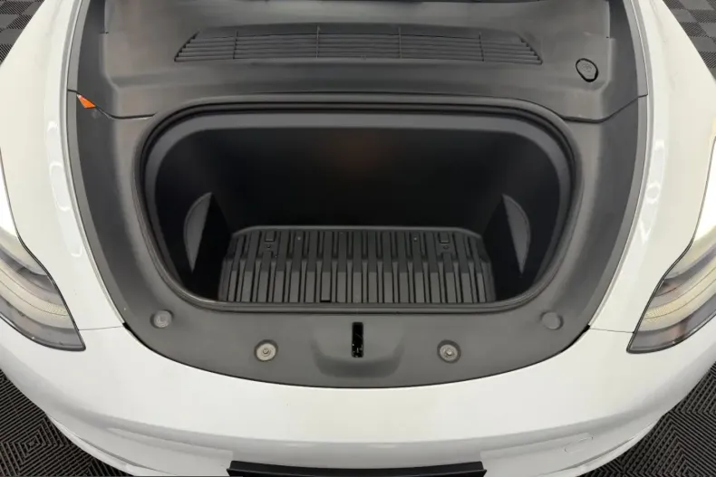 Tesla Model Y din 2023 cu 59.170 km - oferta TES226702 - foto 17