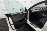 Tesla Model Y din 2023 cu 59.170 km - oferta TES226702 - foto 20